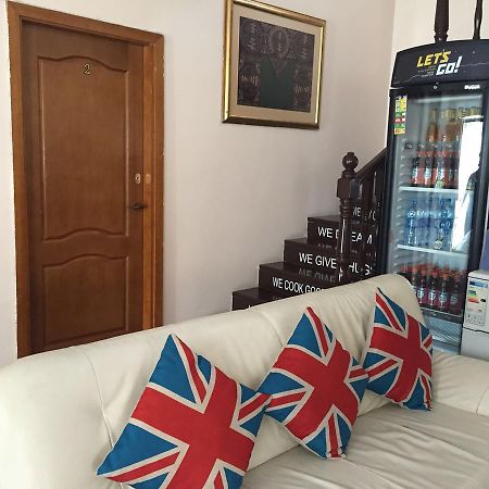 Auberge de jeunesse Almaty Backpackers Extérieur photo