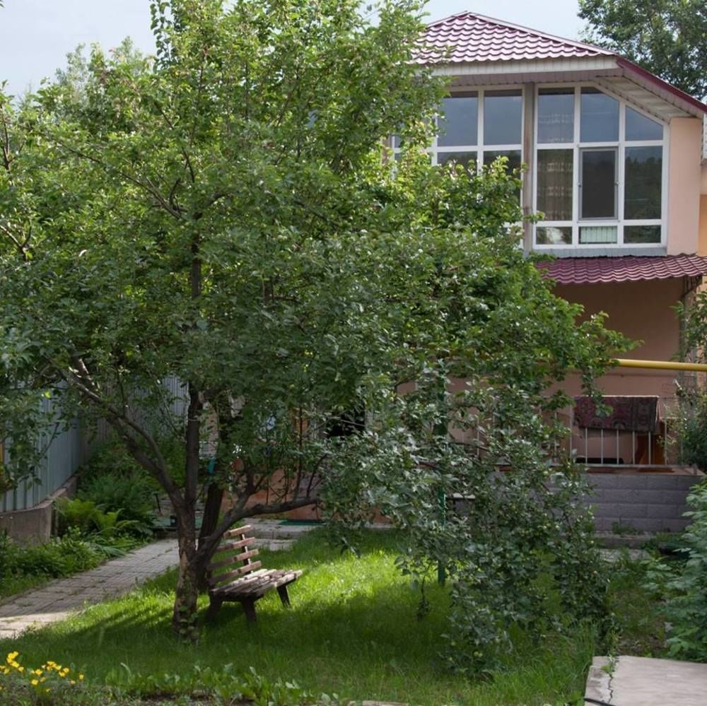Auberge de jeunesse Almaty Backpackers Extérieur photo